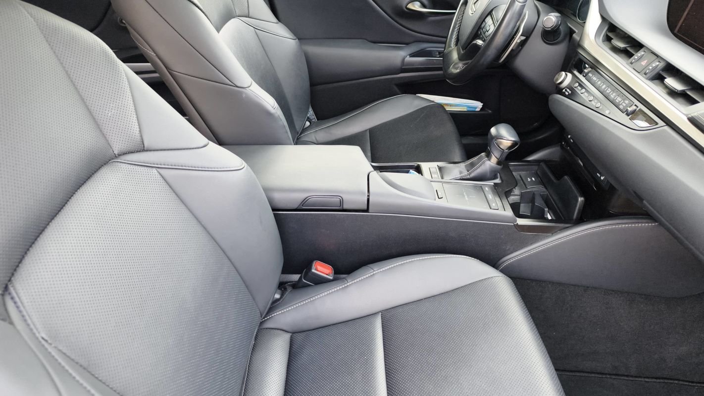 Lexus ES - Photo 29