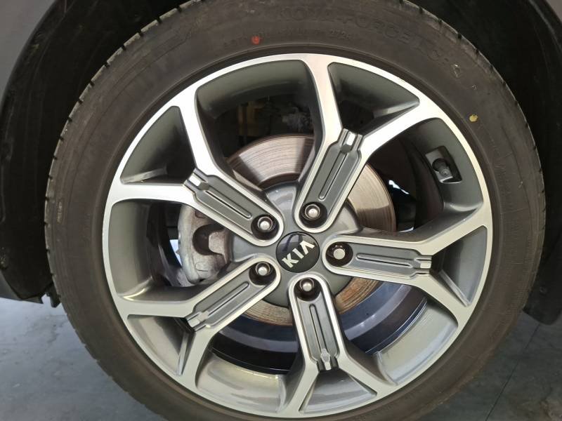 Kia Xceed - Photo 36
