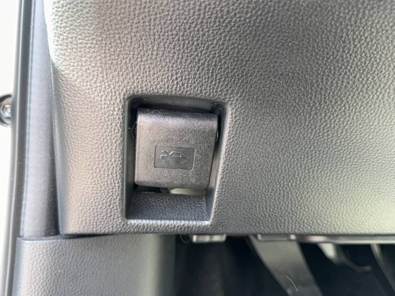 Toyota aygo x - Photo 19