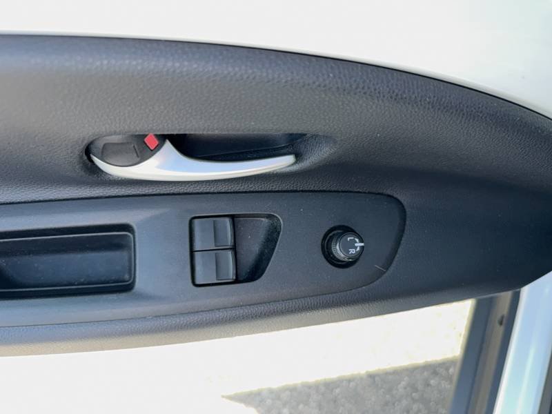 Toyota aygo x - Photo 18