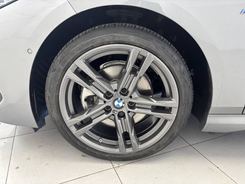 BMW Serie 2 - Photo 13