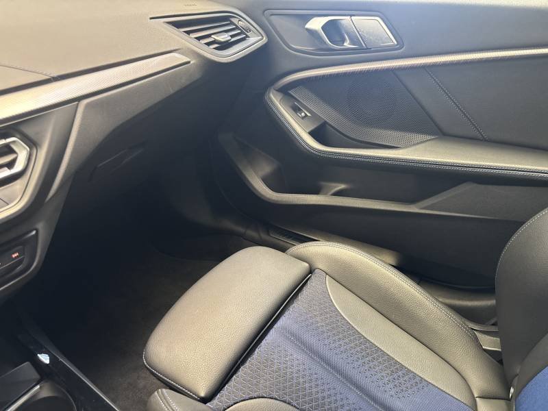 BMW Serie 2 - Photo 25