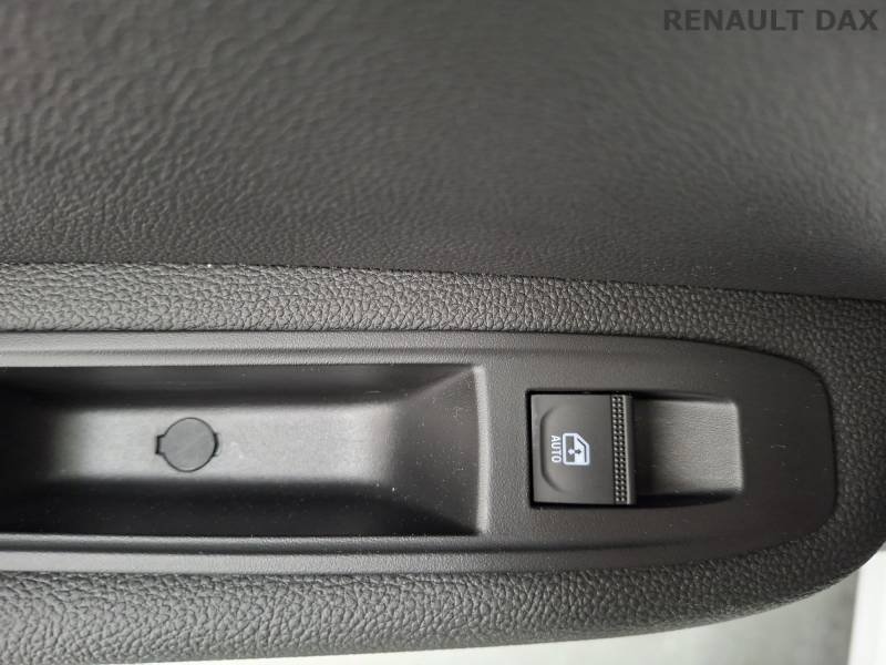 Renault Clio - Photo 27