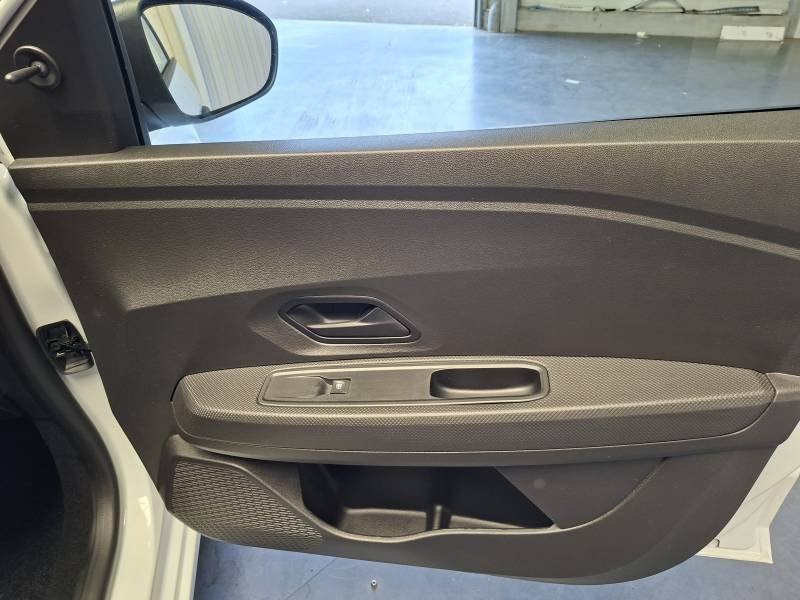 Dacia Sandero - Photo 15