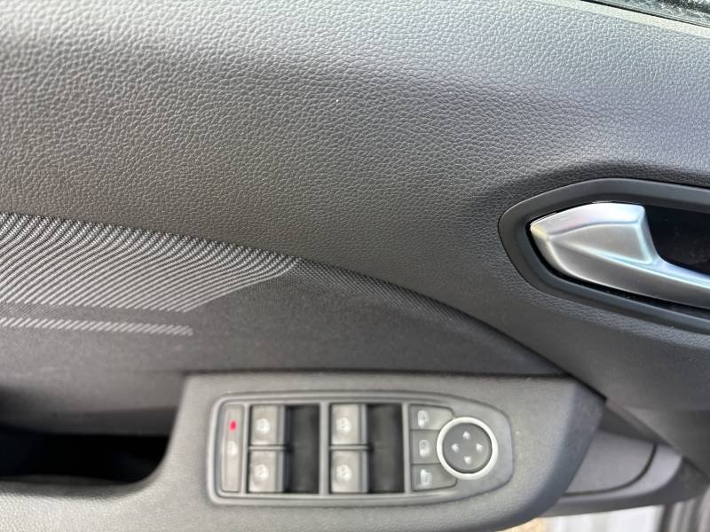 Renault Clio - Photo 30