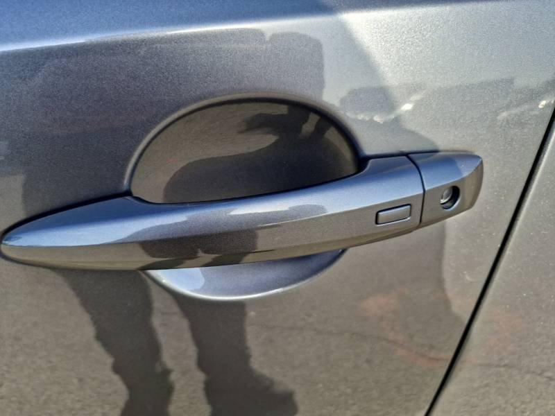 Nissan Qashqai - Photo 25