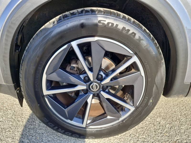 Nissan Qashqai - Photo 9