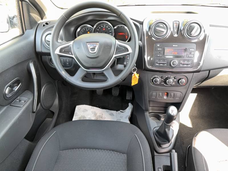 Dacia Logan - Photo 17