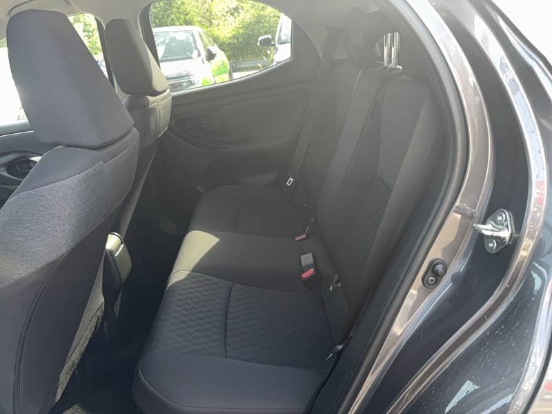 Toyota Yaris - Photo 33
