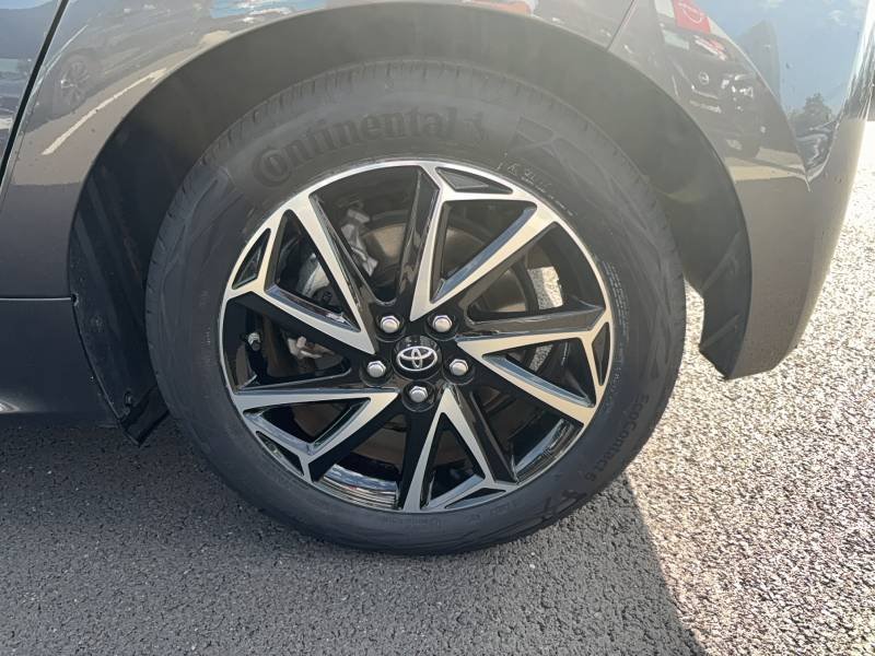 Toyota Yaris - Photo 10