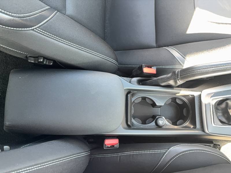 Volvo V40 - Photo 30