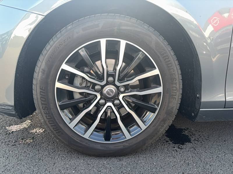 Volvo V40 - Photo 9