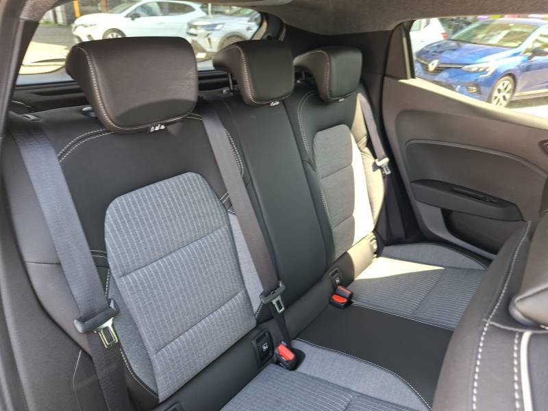 Renault Clio - Photo 25