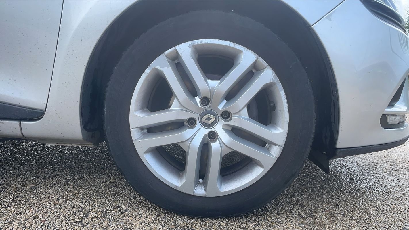 Renault Clio - Photo 17