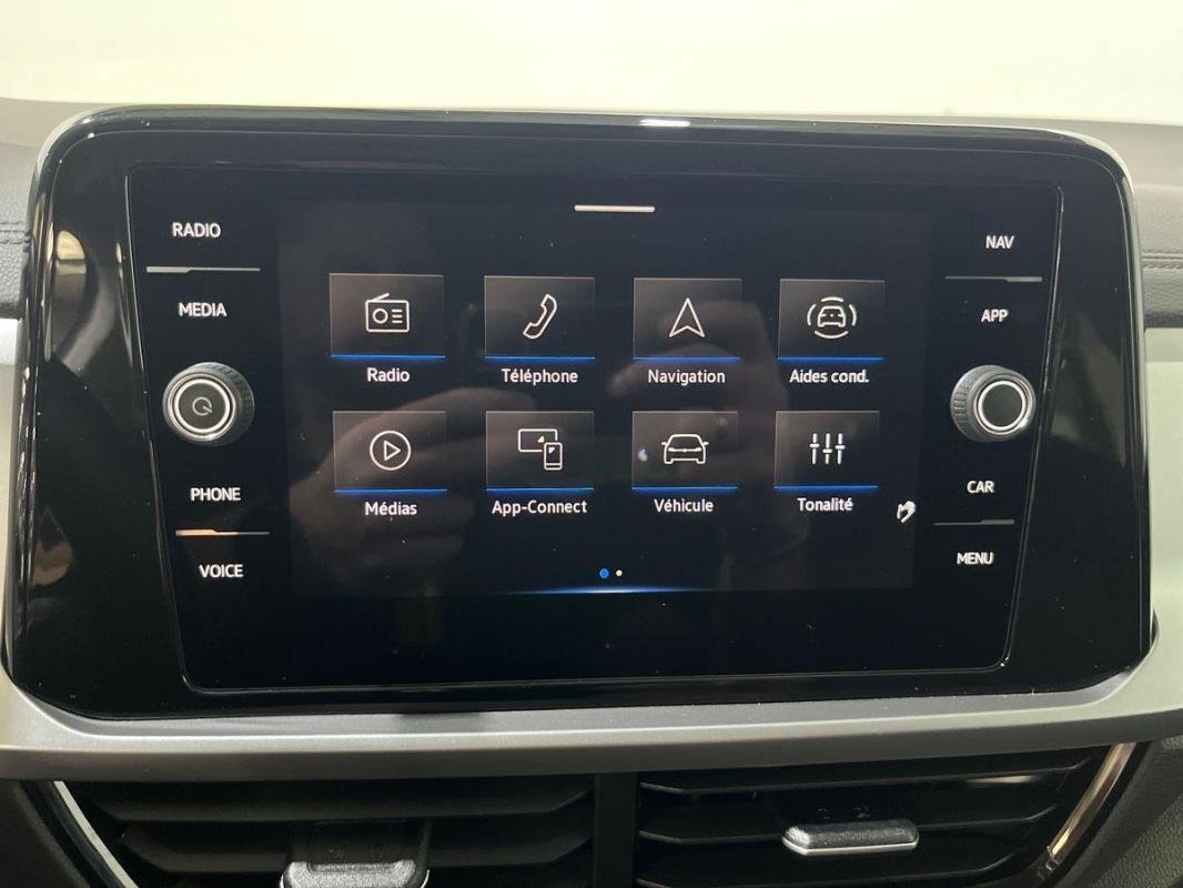 Volkswagen T-Roc - Photo 16