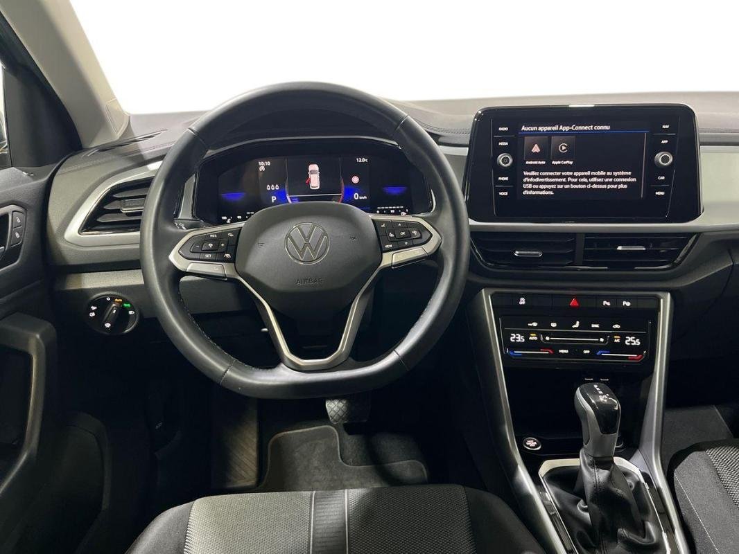 Volkswagen T-Roc - Photo 24
