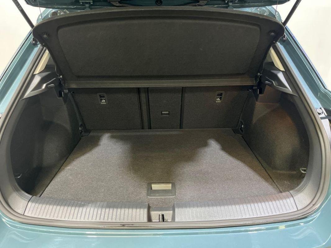 Volkswagen T-Roc - Photo 31