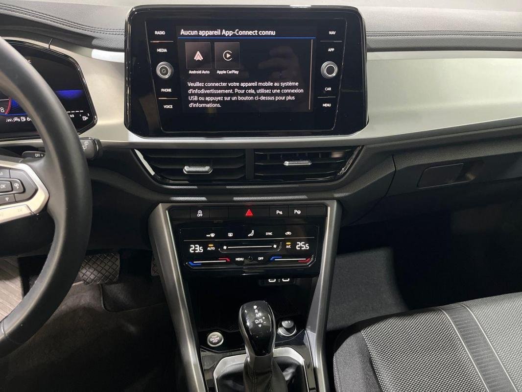 Volkswagen T-Roc - Photo 10