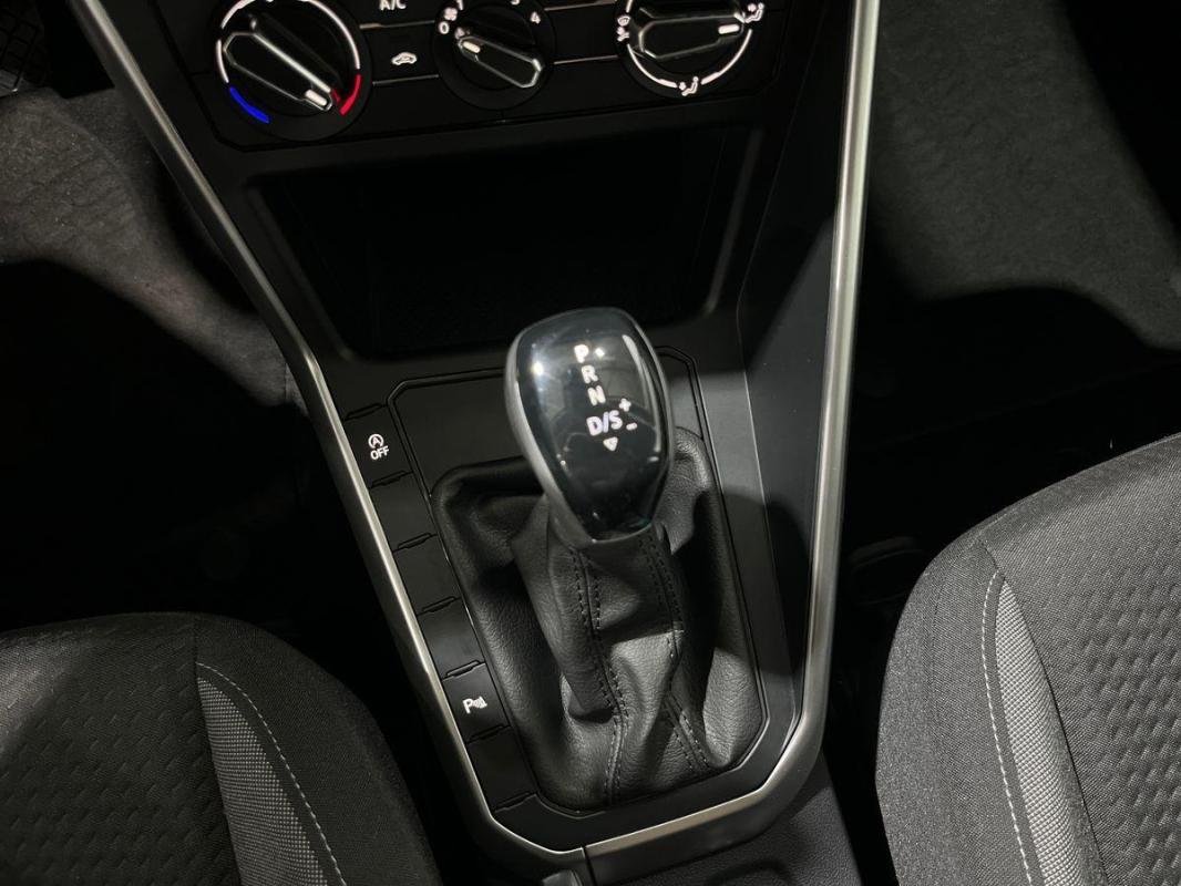 Volkswagen Polo - Photo 11