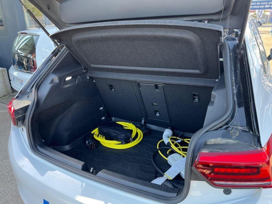 Volkswagen ID.3 - Photo 32