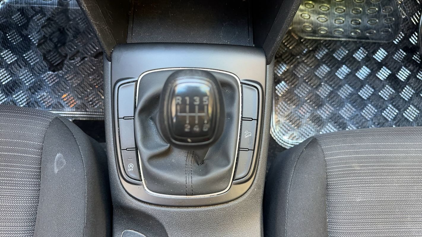 Hyundai Kona - Photo 25