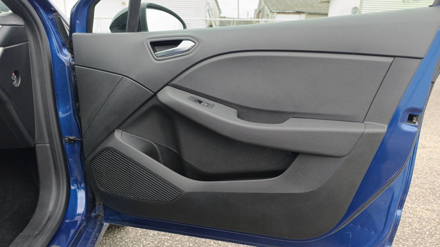 Renault Clio - Photo 22