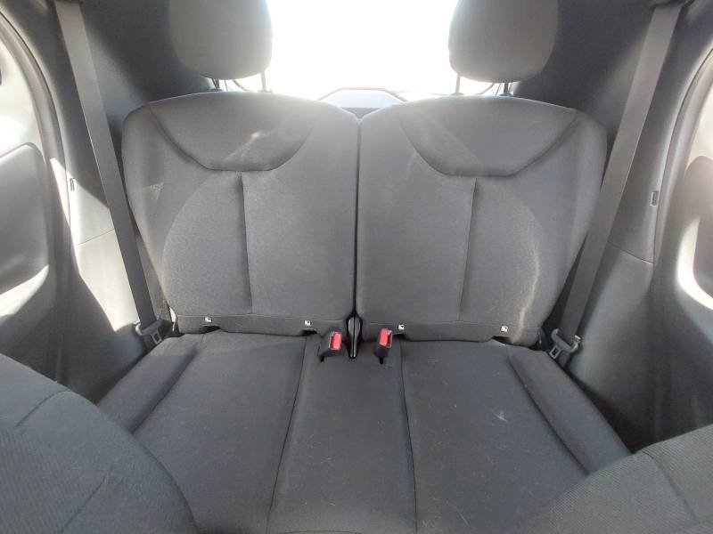 Toyota aygo x - Photo 12