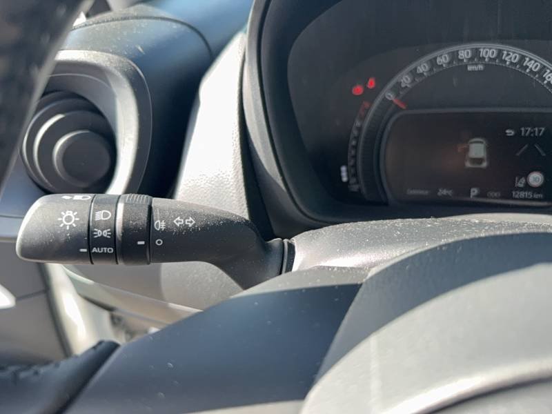 Toyota aygo x - Photo 33