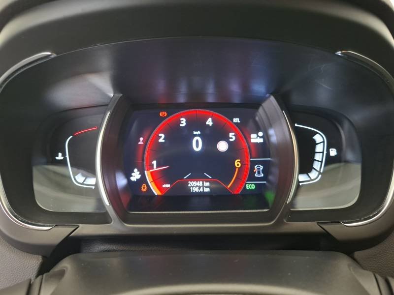 Renault Scénic - Photo 18