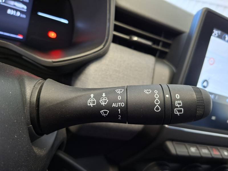 Renault Clio - Photo 21