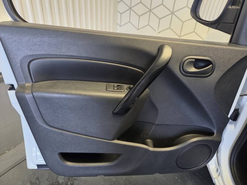 Renault Kangoo - Photo 25