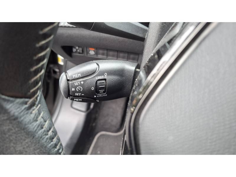 Peugeot 2008 - Photo 31