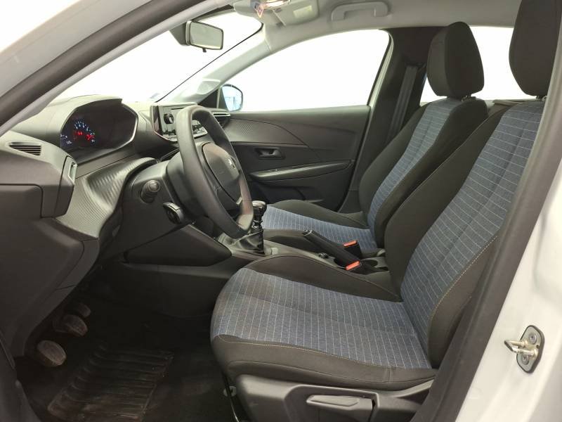 Peugeot 208 affaire - Photo 11