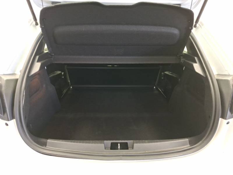 Peugeot 208 affaire - Photo 9