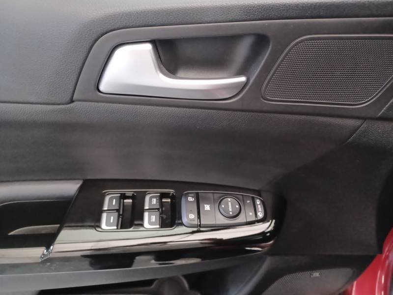 Kia Sportage - Photo 38