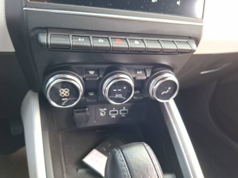 Renault Clio - Photo 27