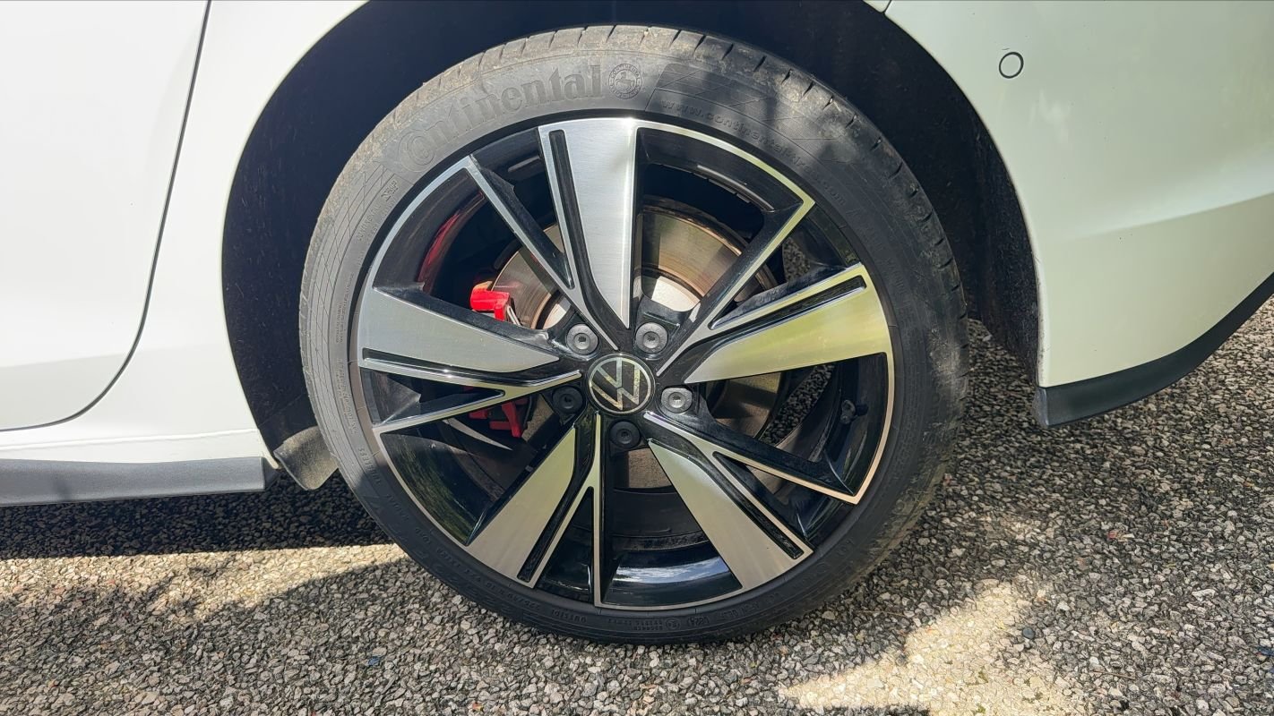 Volkswagen Golf - Photo 16