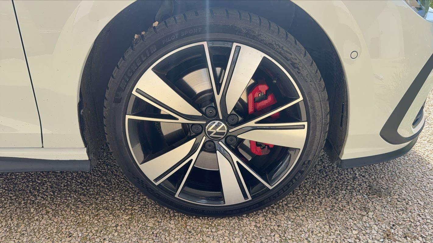 Volkswagen Golf - Photo 17