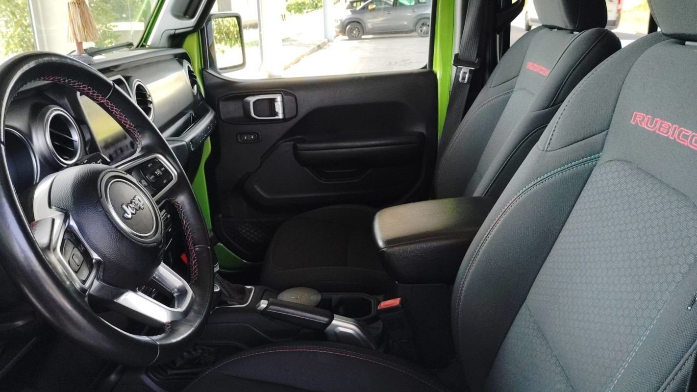 Jeep Wrangler - Photo 28