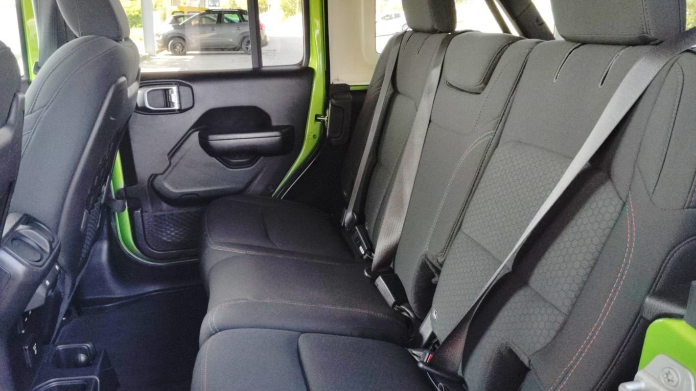 Jeep Wrangler - Photo 9