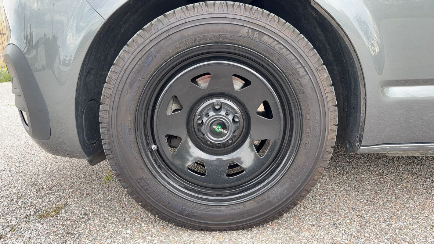Volkswagen Transporter - Photo 18