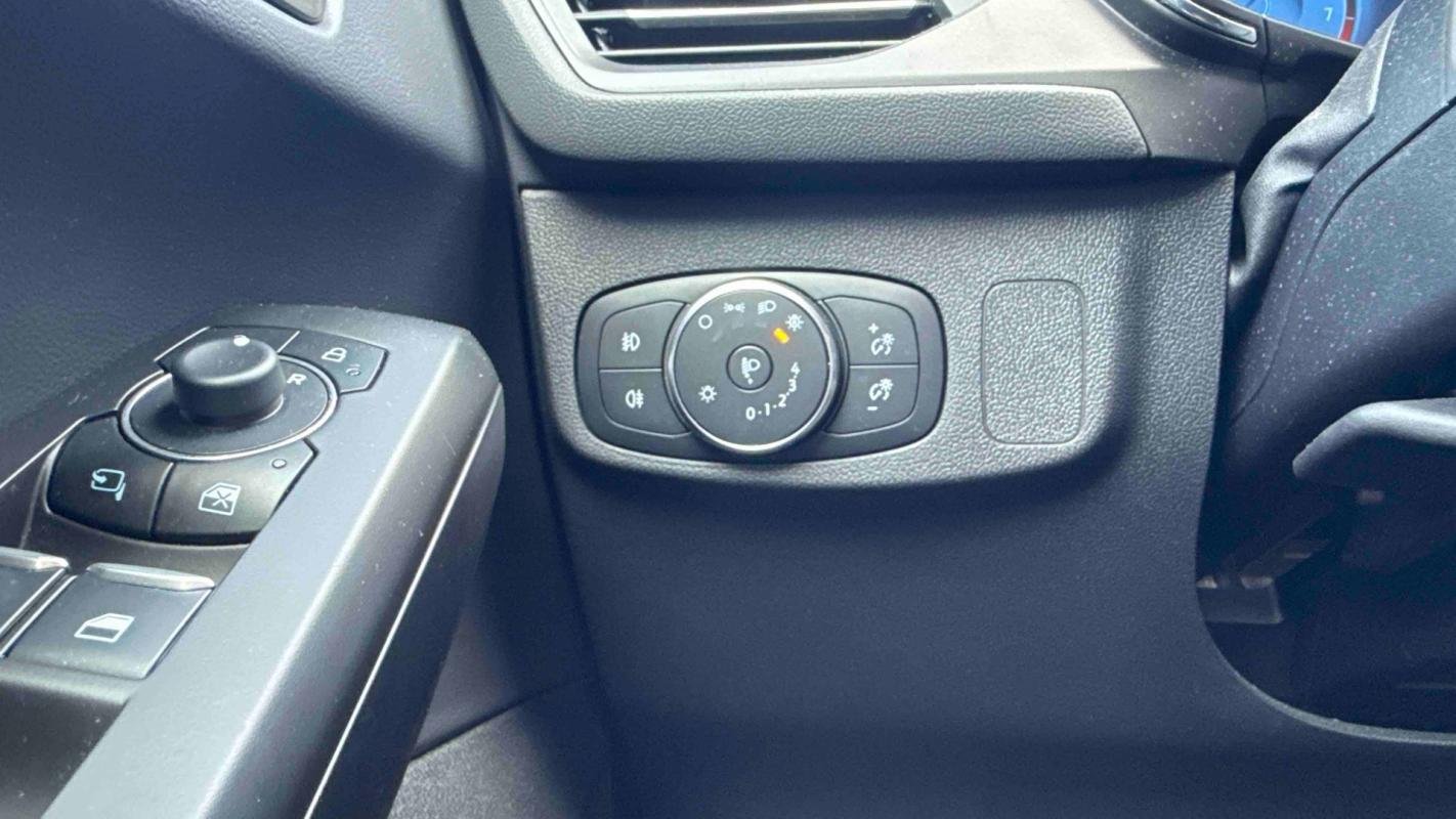 Ford Focus - Photo 17
