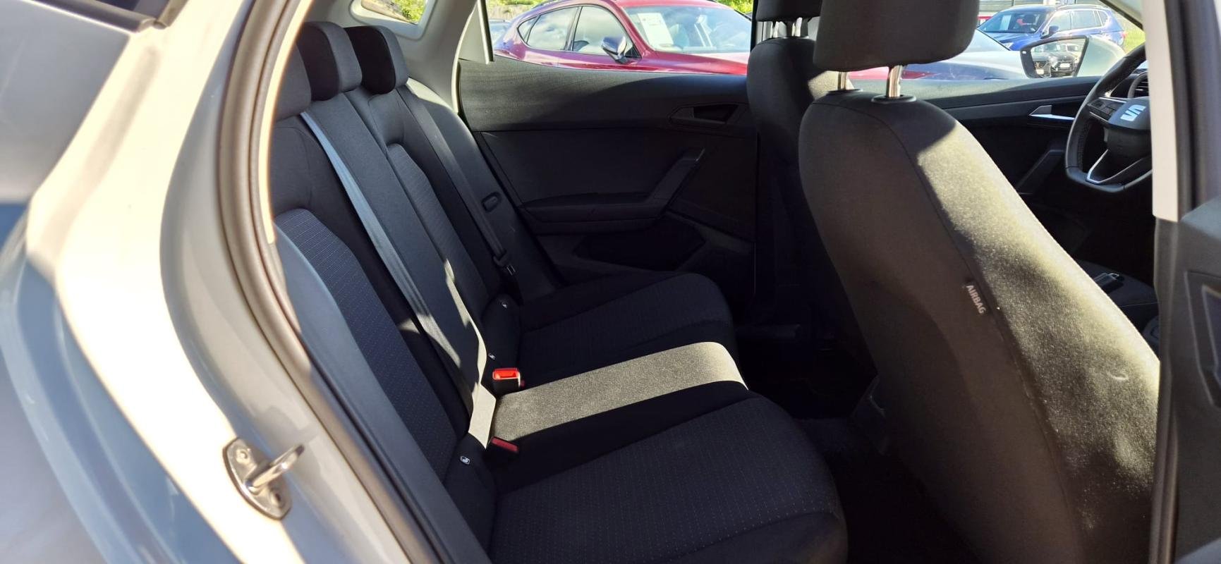 Seat Ibiza - Photo 8