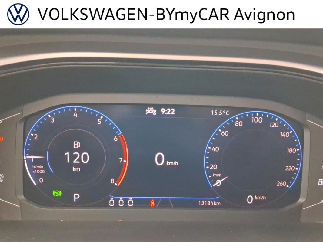 Volkswagen T-Roc - Photo 12