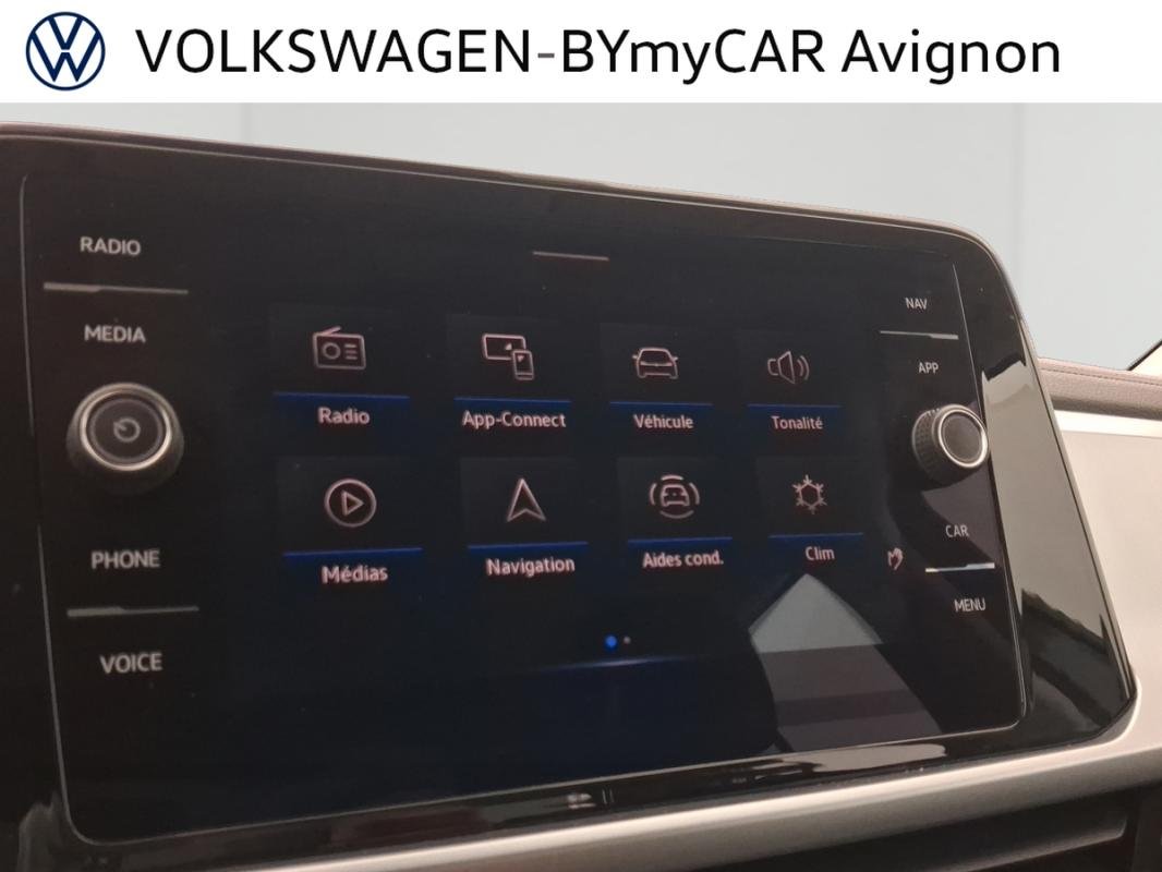 Volkswagen T-Roc - Photo 13