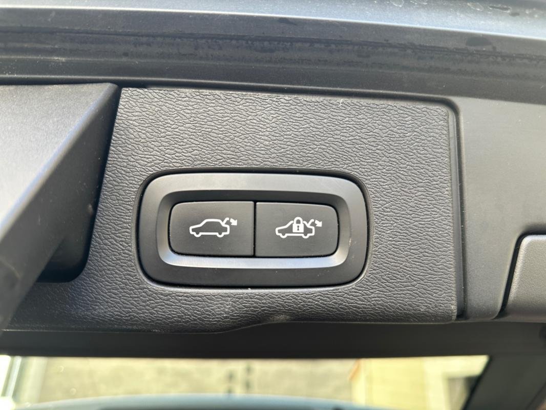 Volvo XC60 - Photo 14