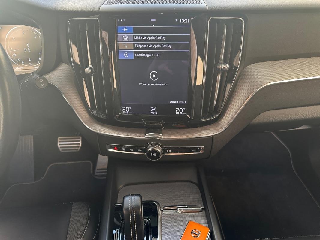 Volvo XC60 - Photo 10