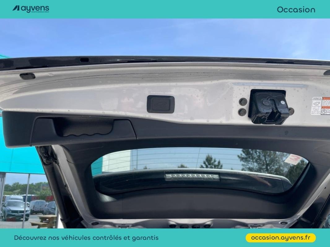Toyota RAV4 - Photo 17