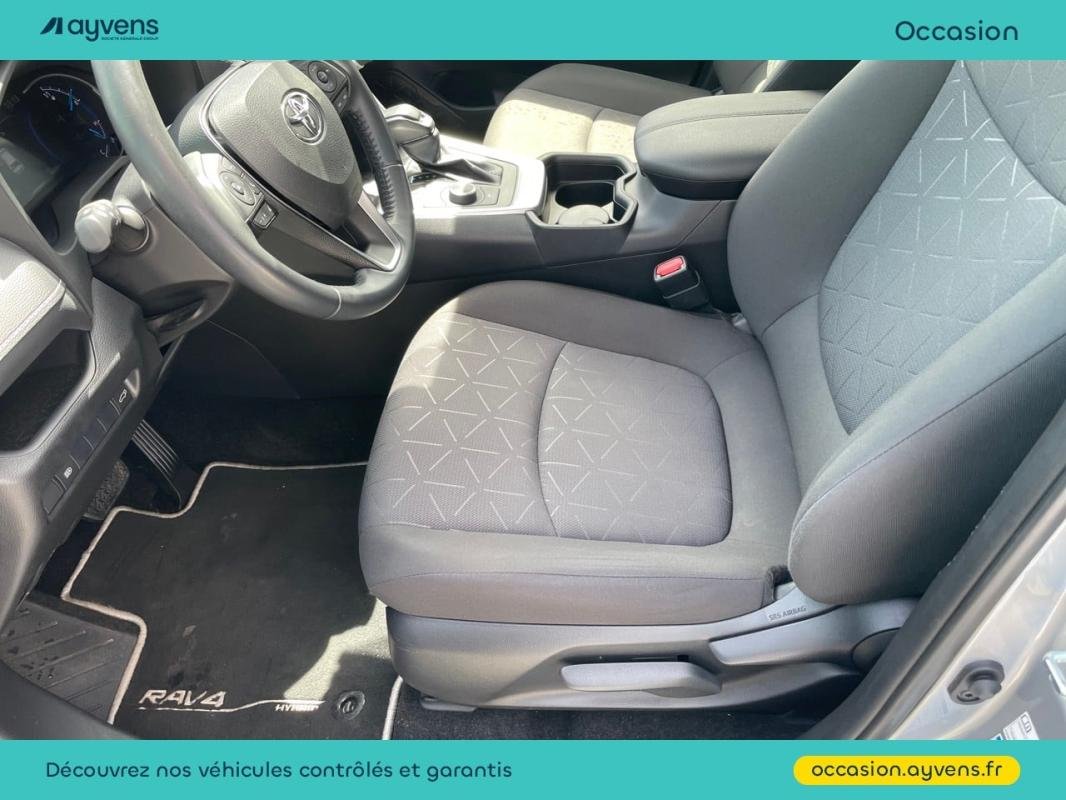 Toyota RAV4 - Photo 10