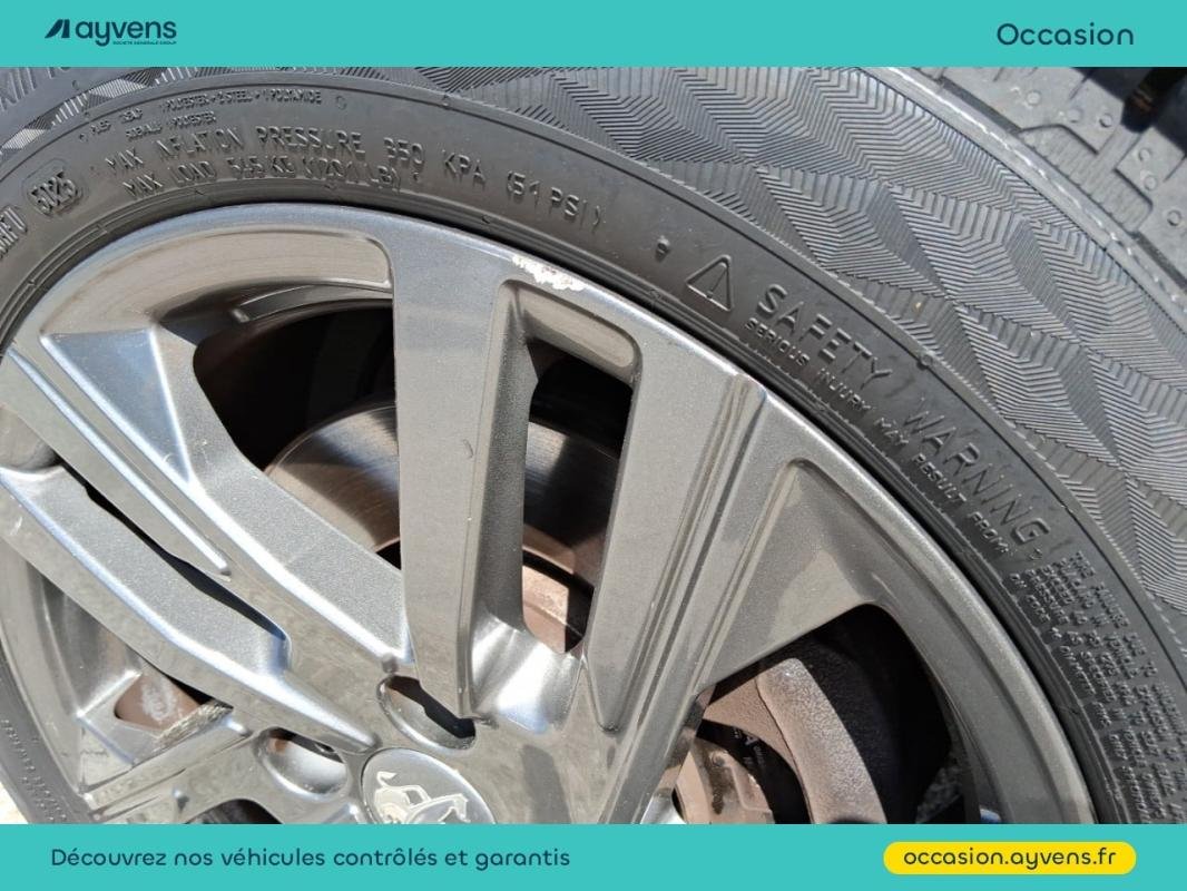 Peugeot 208 - Photo 24